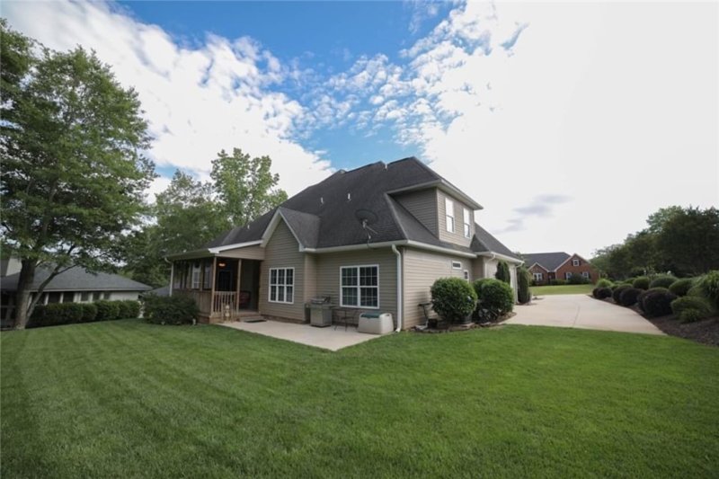 Property image 3 at 2313 Cobbs Way, Anderson, SC 29621