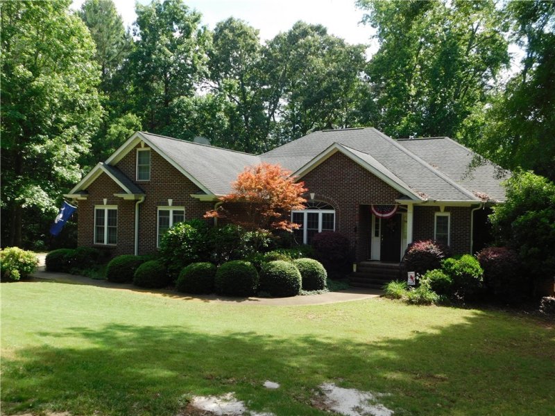 Property image 2 at 125 Newington Circle, Anderson, SC 29621