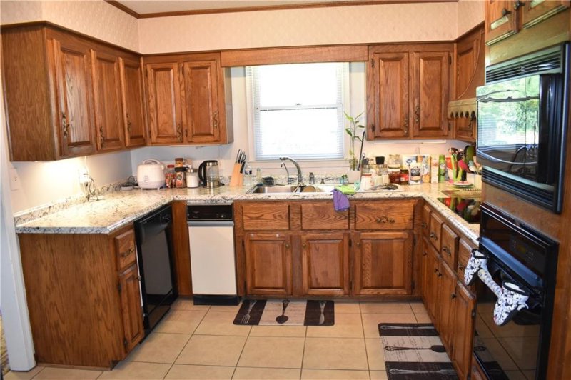 Property image 5 at 102 Acorn Drive, Anderson, SC 29621