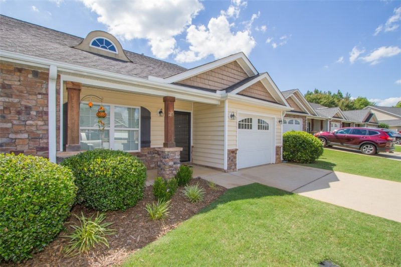 Property image 3 at 25 Hillsborough Drive, Anderson, SC 29621