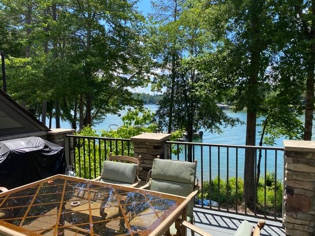 536 Sunset Point Drive