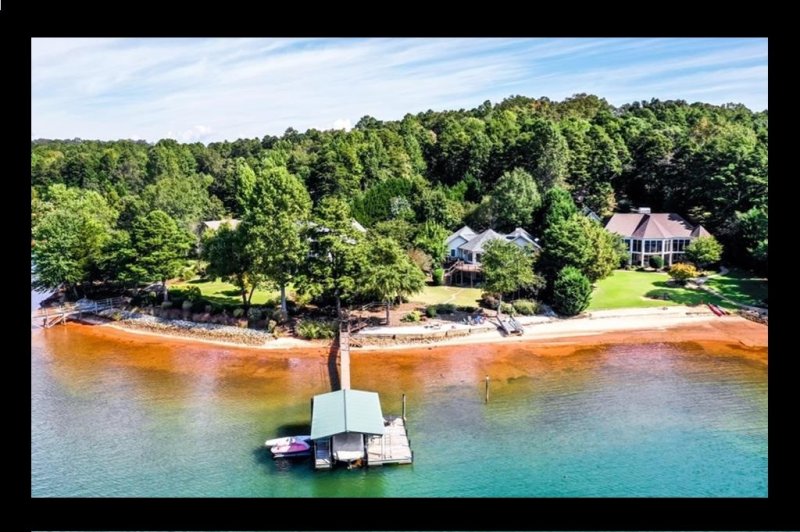 214 Sunset Ridge Drive