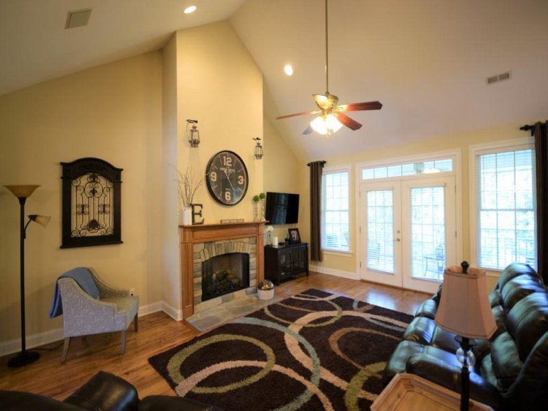 Property image 4 at 604 Laurel Haven Court, Seneca, SC 29678