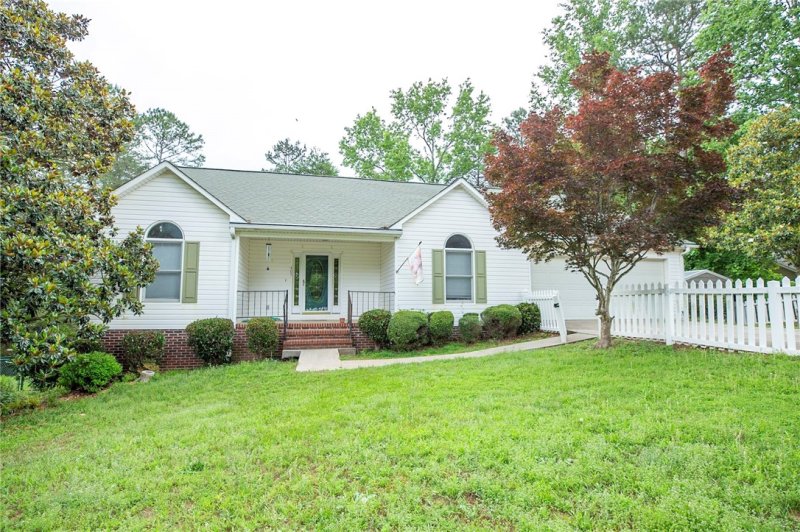 405 Rick Kelley Lane