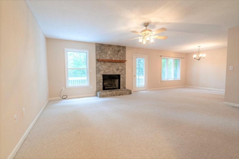 Property image 5 at 125 Fairway Woods Drive, Pickens, SC 29671