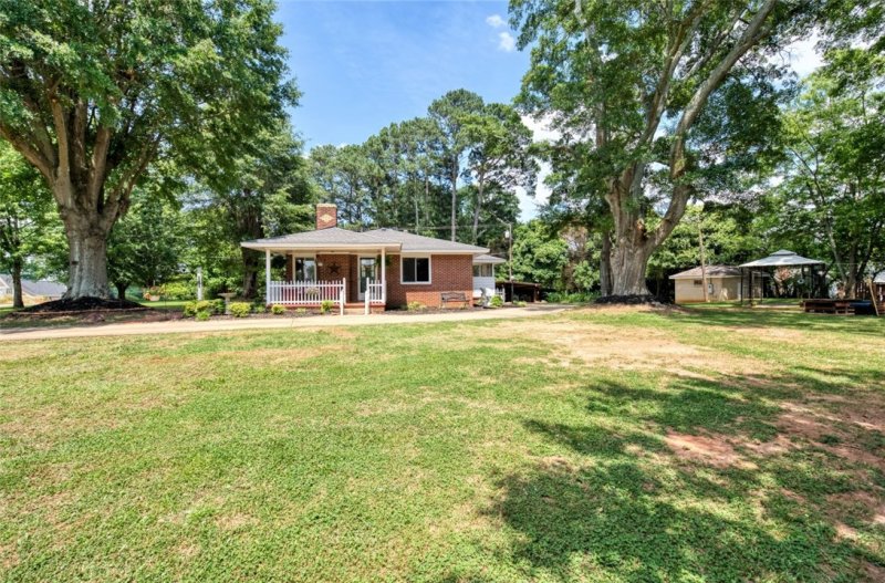 Property image 3 at 1410 Dunn Road, Anderson, SC 29625