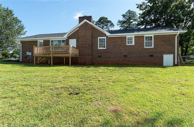 Property image 4 at 113 Princess Avenue, Anderson, SC 29621