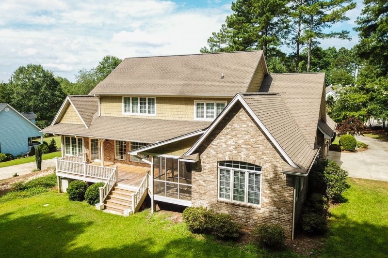 Property image 3 at 406 Sapphire Court, Seneca, SC 29672