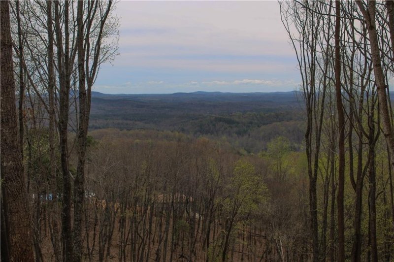 Property image 3 at 517 Upper Springs Road, Pickens, SC 29671