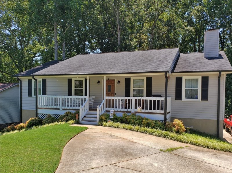 Property image 3 at 5 Maple Leaf Court, Greenville, SC 29611