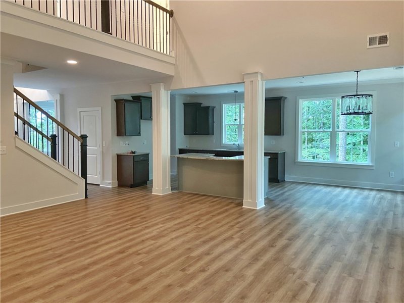 Property image 3 at 416 Woodridge Drive, Seneca, SC 29672