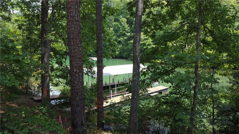 Property image 3 at 172 Sweetwater View Road, Seneca, SC 29672