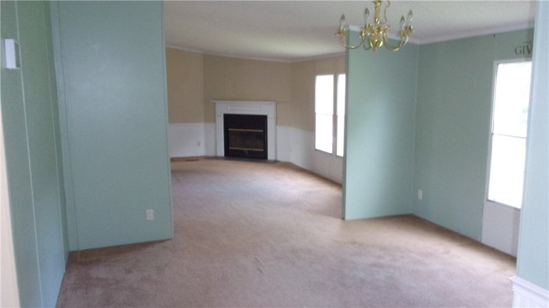 Property image 4 at 116 Sterling Bridge Road, Greenville, SC 29611