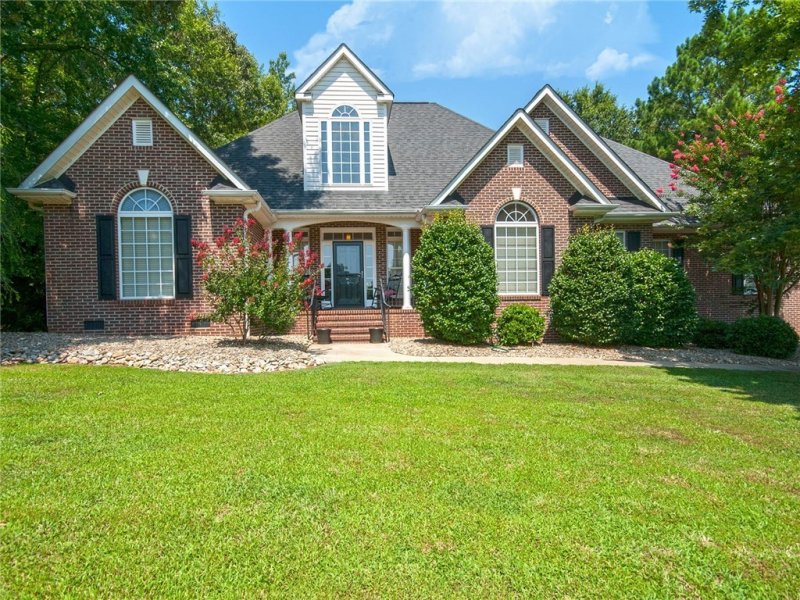 Property image 2 at 125 Wycombe Drive, Anderson, SC 29621