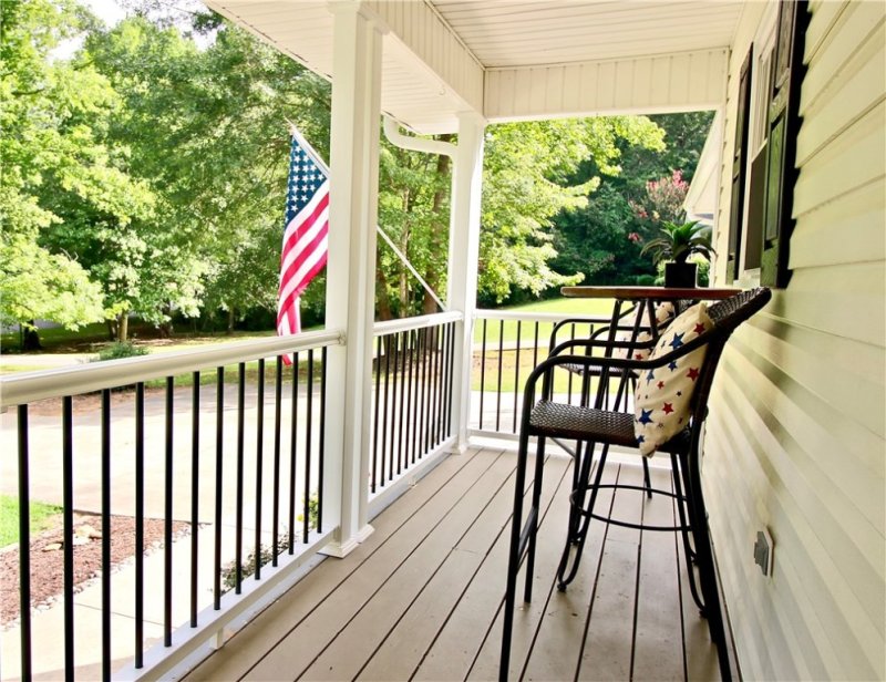 Property image 2 at 1103 Jody Drive, Seneca, SC 29678