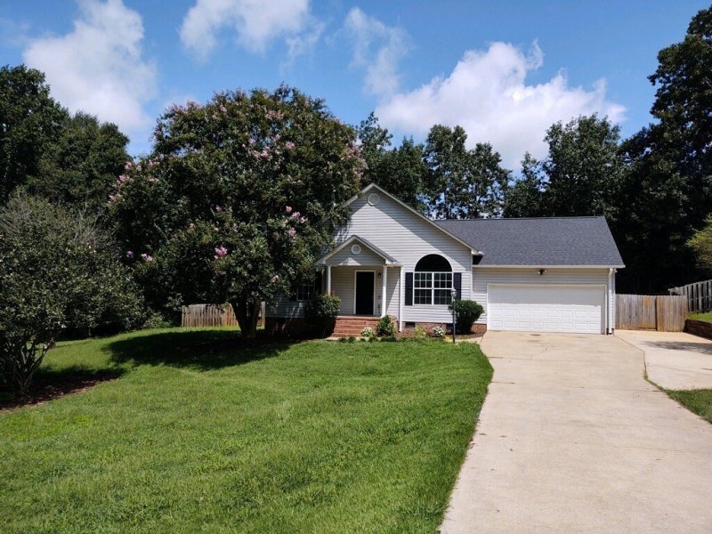 Property image 2 at 118 Aycock Drive, Anderson, SC 29621