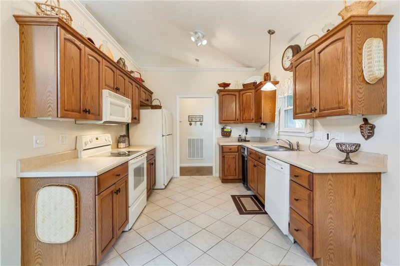 Property image 4 at 813 Inland Trail, Salem, SC 29676