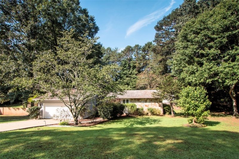 Property image 3 at 107 Poplar Ridge Drive, Westminster, SC 29693