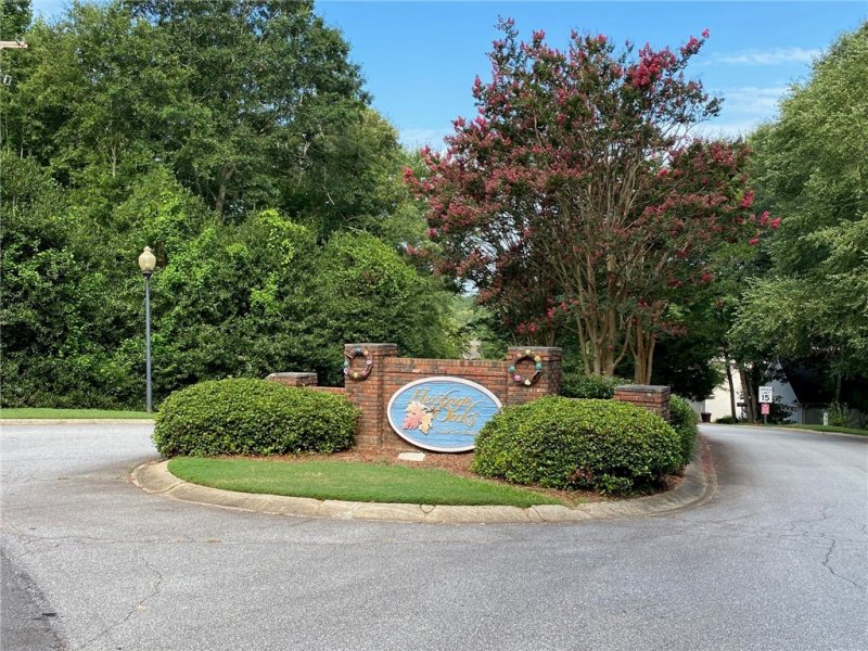 Property image 3 at 180 Grand Oak Circle, Pendleton, SC 29670