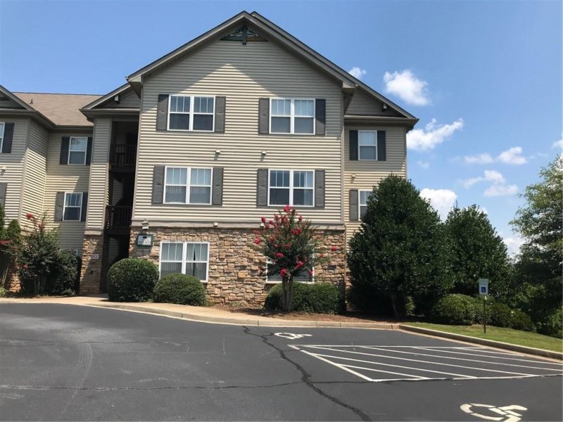 Property image 2 at 1621 Harts Ridge Drive, Seneca, SC 29678