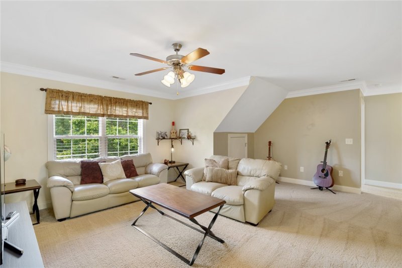 Property image 4 at 105 New Haven Court, Easley, SC 29640