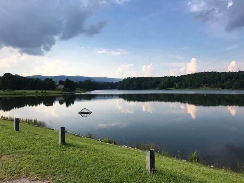 Property image 2 at 665 The Bear Boulevard, Tamassee, SC 29686