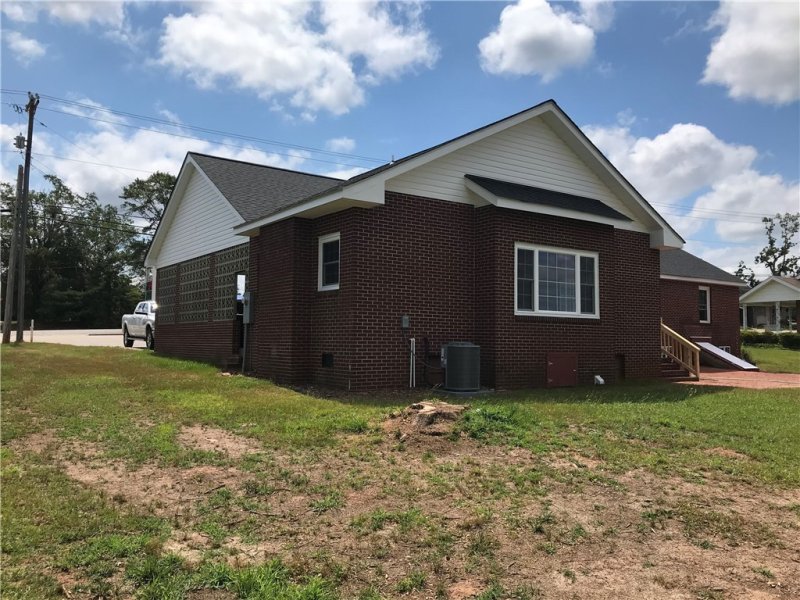 Property image 5 at 714 Oak Street, Seneca, SC 29678