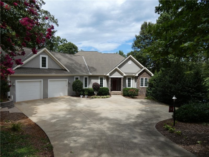 Property image 3 at 226 Hillview Drive Drive, Seneca, SC 29672