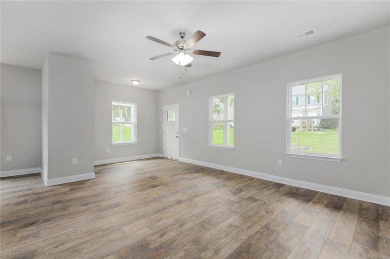 Property image 5 at 406 Grant Street, Easley, SC 29642