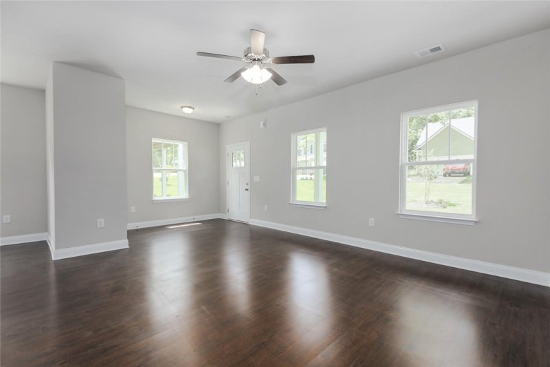 Property image 4 at 408 Grant Street, Easley, SC 29642