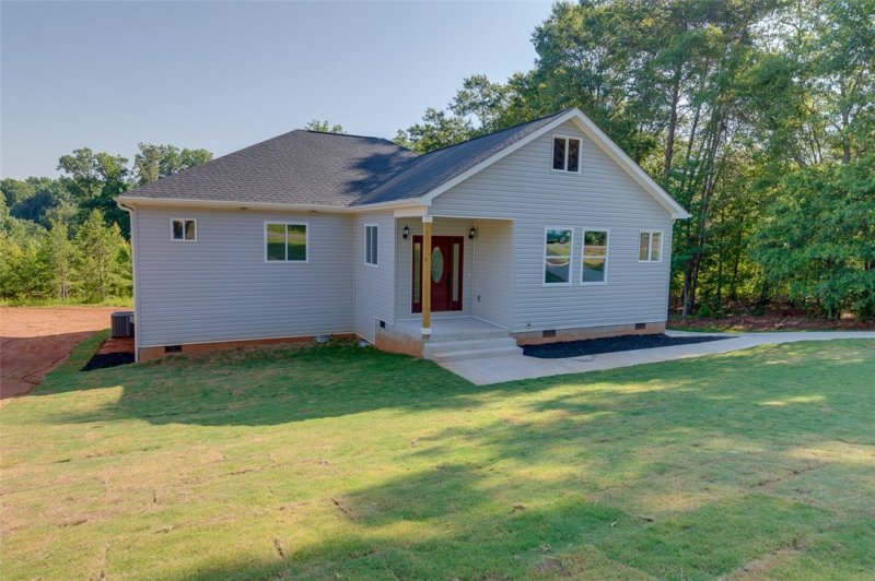 Property image 2 at 1325 Vandale Place, Anderson, SC 29626