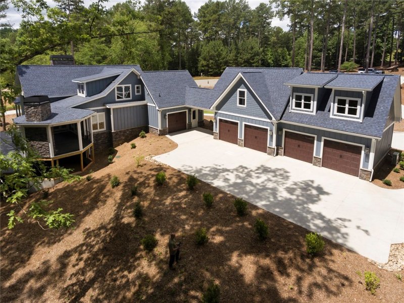 424 Riverstone Drive