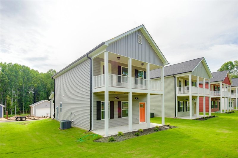 Property image 3 at 410 Grant Street, Easley, SC 29642