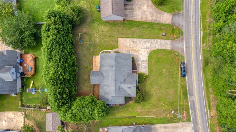 Property image 2 at 307 Lenhardt Road, Easley, SC 29640