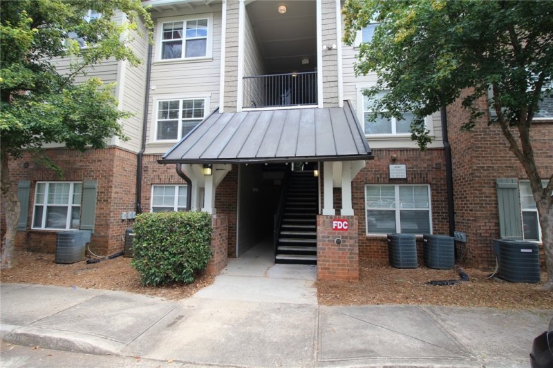 833 Old Greenville Highway