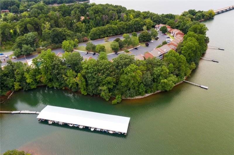 Property image 4 at 13 Harbor Gate Road, Anderson, SC 29625