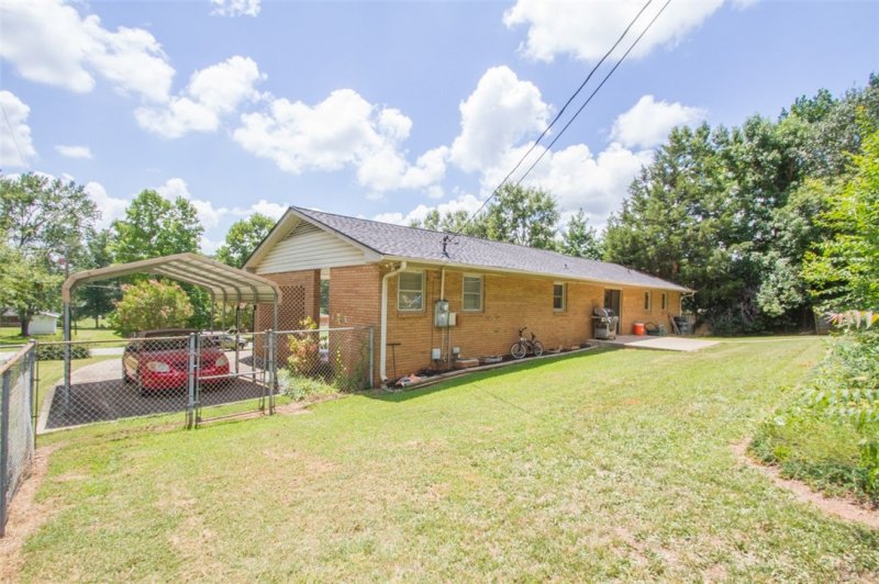 Property image 5 at 305 Winfield Drive, Anderson, SC 29624