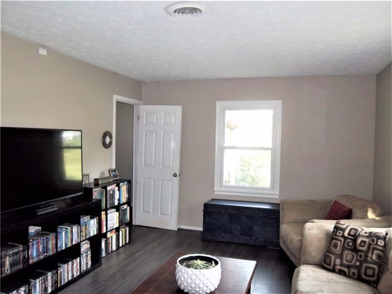 Property image 3 at 29 Charterhouse Avenue, Piedmont, SC 29673