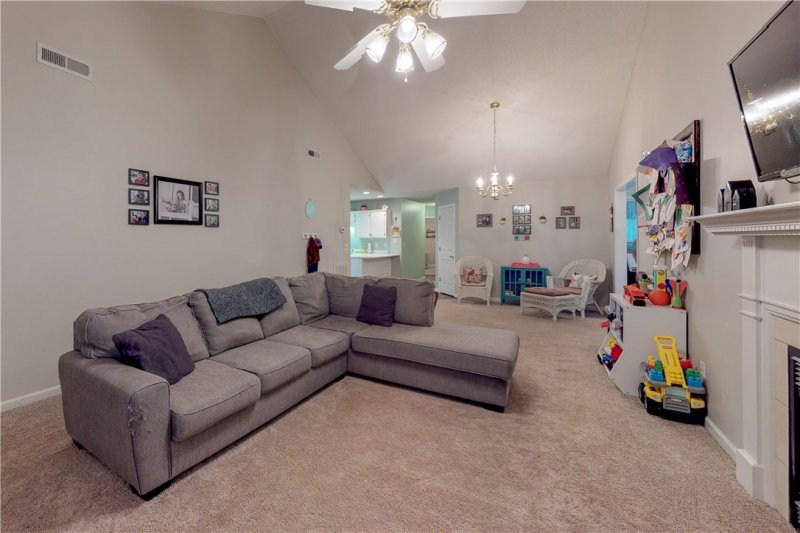 Property image 2 at 211 Plantation Drive, Pendleton, SC 29670