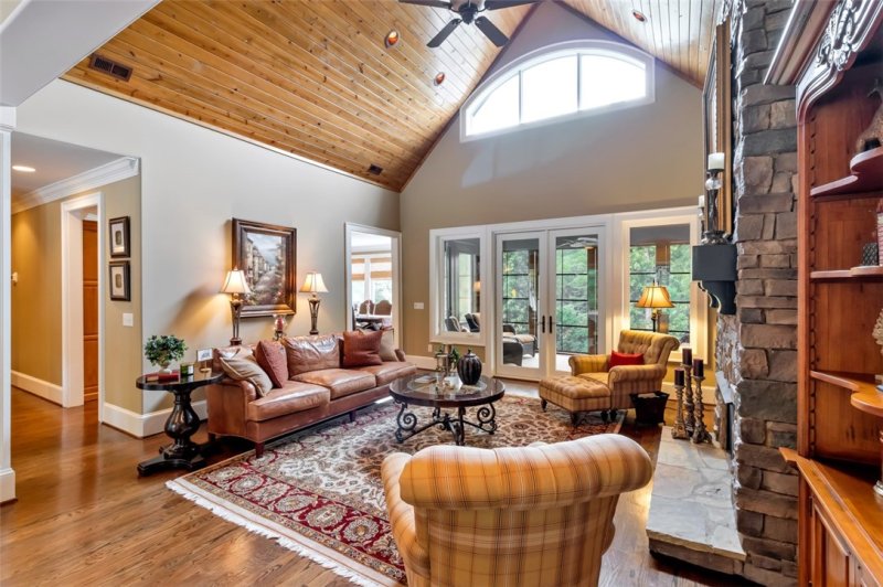 Property image 3 at 139 Waterside Drive, Seneca, SC 29672