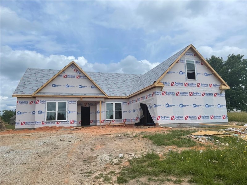 1611 Banchory Circle