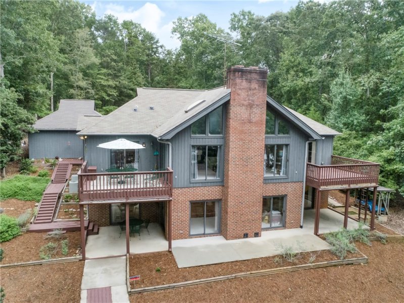 Property image 4 at 630 Seminole Point Road, Fair Play, SC 29643