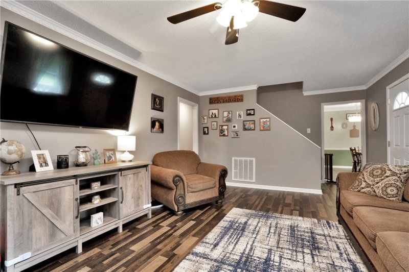 Property image 4 at 332 Springdale Avenue, Liberty, SC 29657