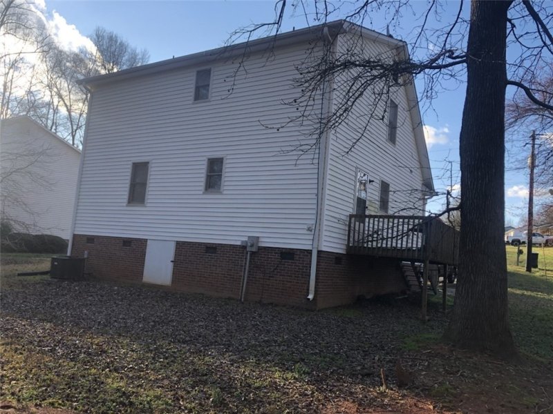 Property image 5 at 207 Branchwood Drive, Liberty, SC 29657