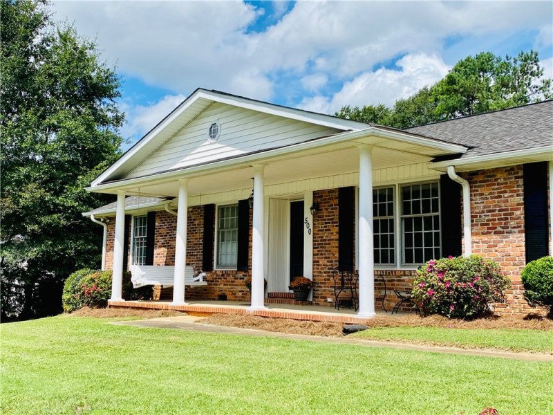 Property image 2 at 500 Imperial Drive, Greenville, SC 29615