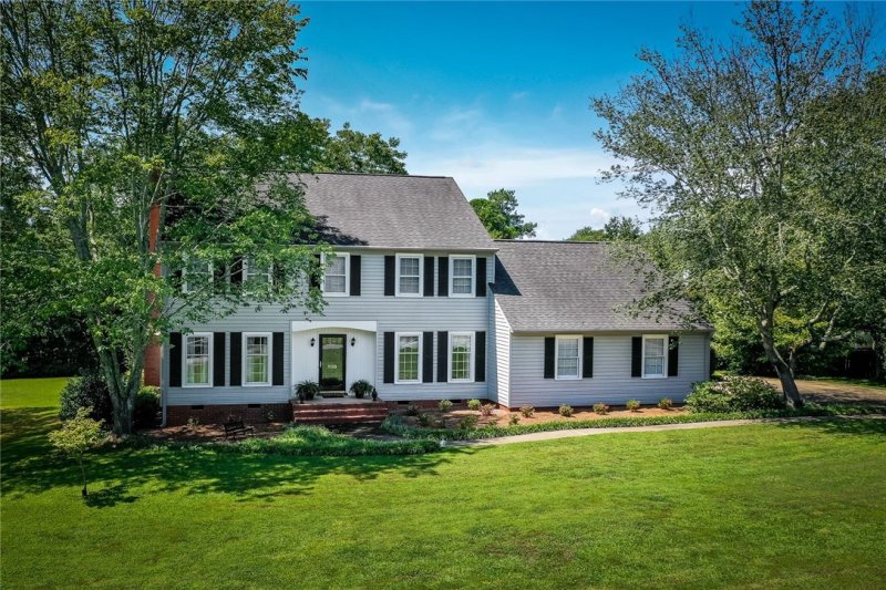 Property image 2 at 106 Cameron Way, Anderson, SC 29621