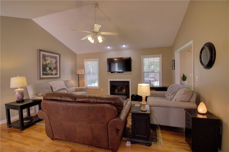 Property image 4 at 524 Pecan Grove Rd Road, Seneca, SC 29672