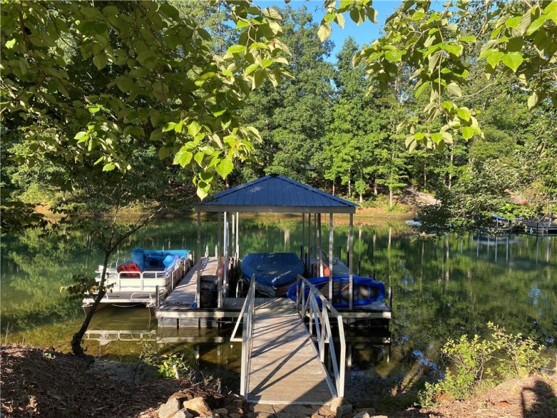 Property image 4 at 119 Shelter Cove Drive, Seneca, SC 29672