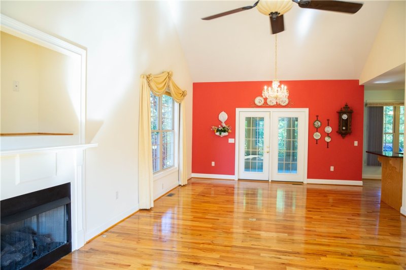 Property image 5 at 517 Ivy Spring Court, Seneca, SC 29678