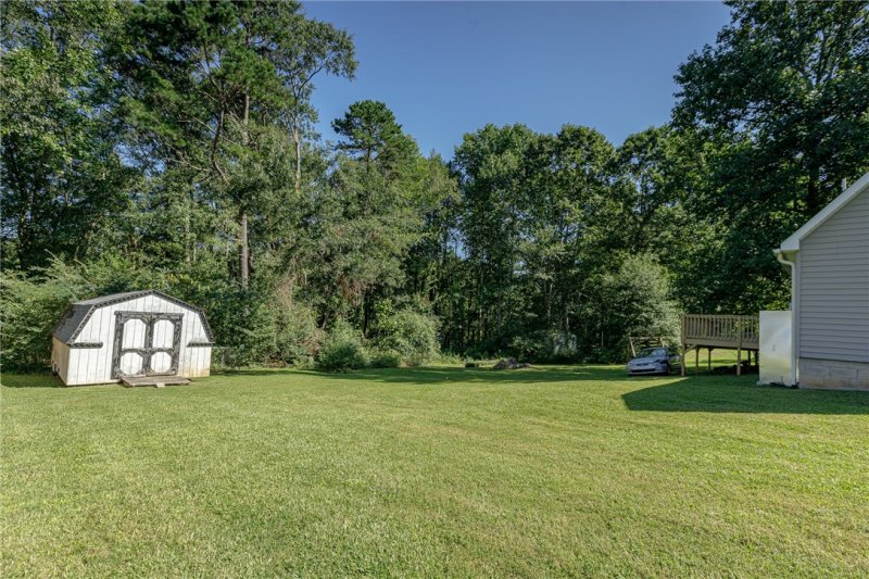 Property image 4 at 205 Lakeside Lane, Liberty, SC 29657